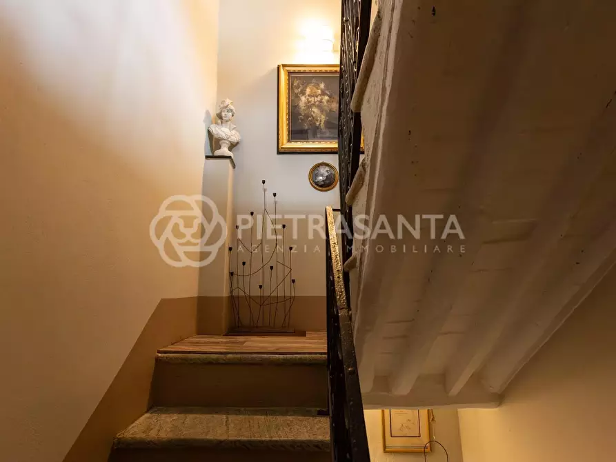 Immagine 38 di Rustico / casale in vendita  a Camaiore