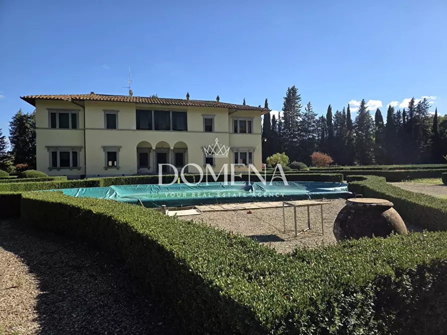 Immagine 19 di Villa in vendita  a Monteriggioni