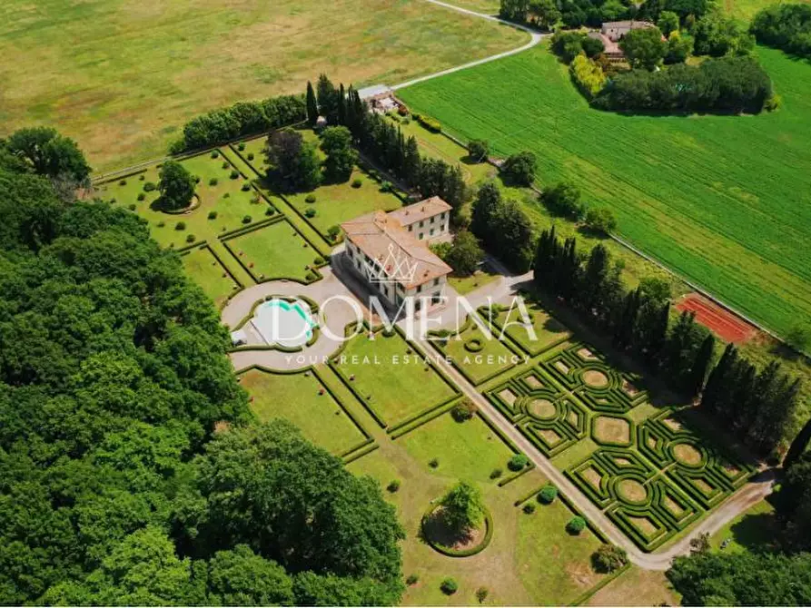 Immagine 1 di Villa in vendita  a Monteriggioni