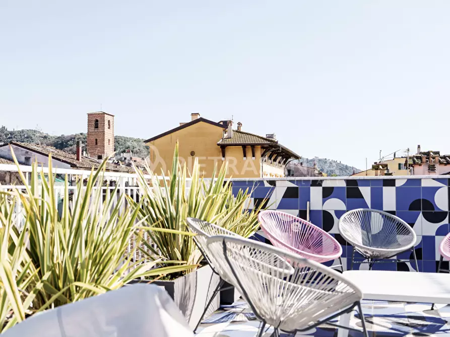 Immagine 45 di Appartamento in vendita  a Pietrasanta
