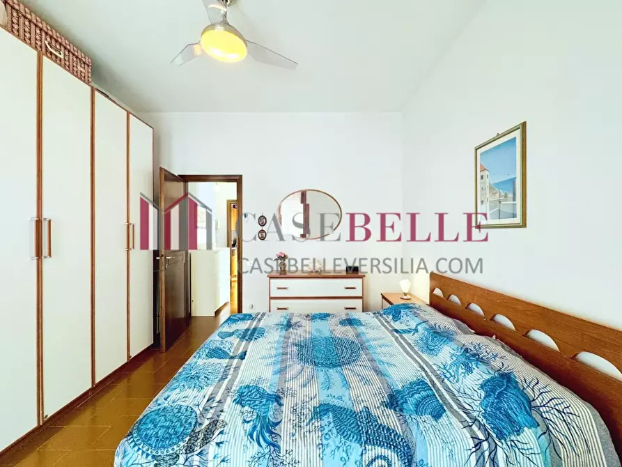 Immagine 26 di Appartamento in vendita  a Camaiore