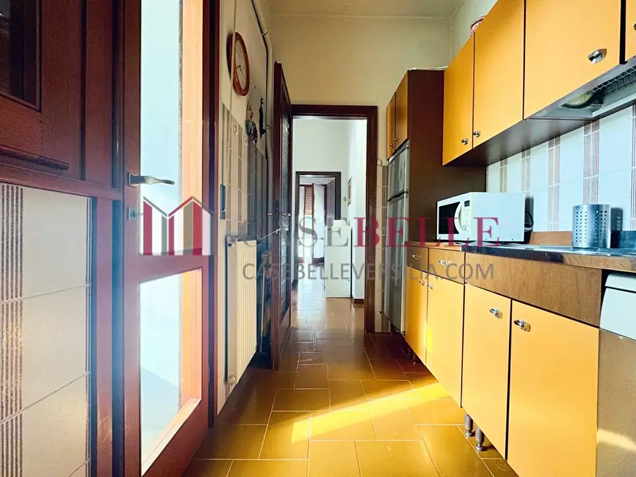 Immagine 13 di Appartamento in vendita  a Camaiore