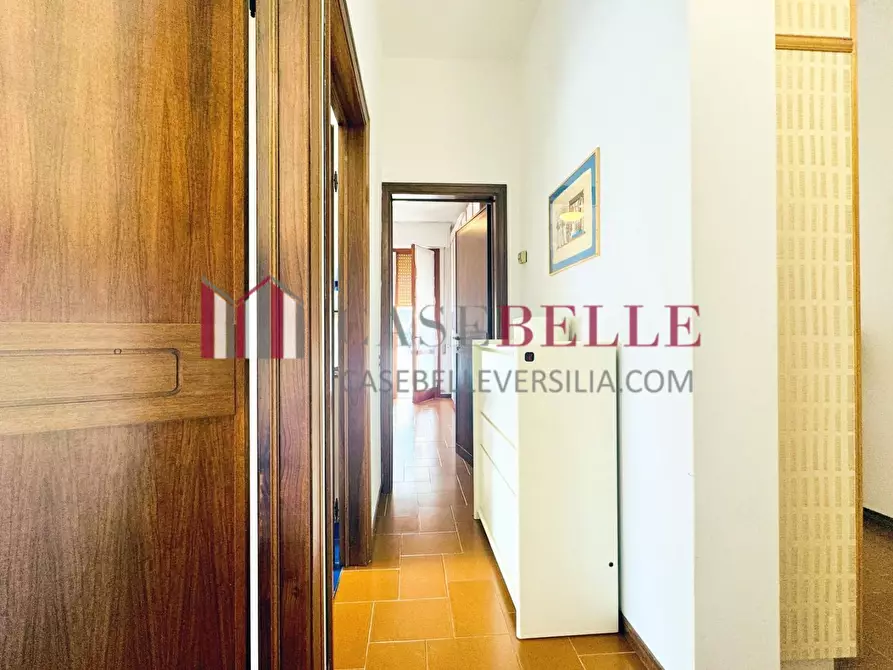 Immagine 18 di Appartamento in vendita  a Camaiore