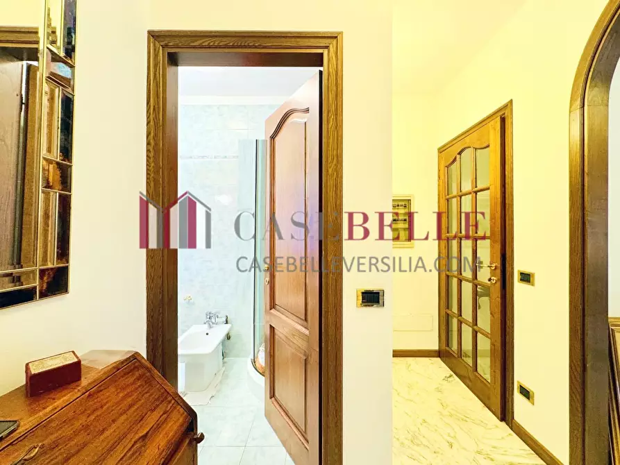 Immagine 11 di Villetta a schiera in affitto  a Forte Dei Marmi