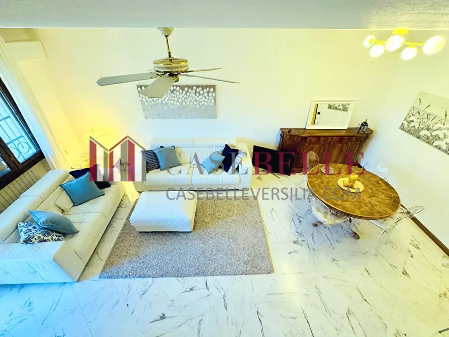 Immagine 45 di Villetta a schiera in affitto  a Forte Dei Marmi