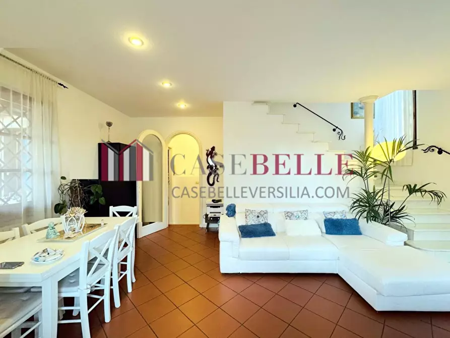 Immagine 3 di Casa semindipendente in affitto  a Forte Dei Marmi