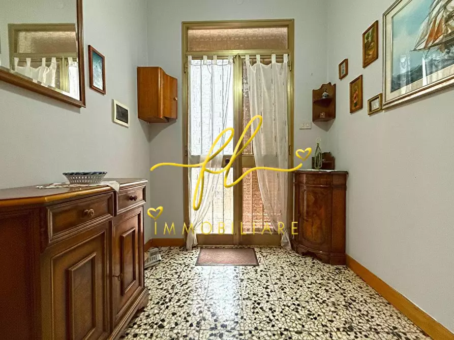 Immagine 11 di Appartamento in vendita  a Cecina