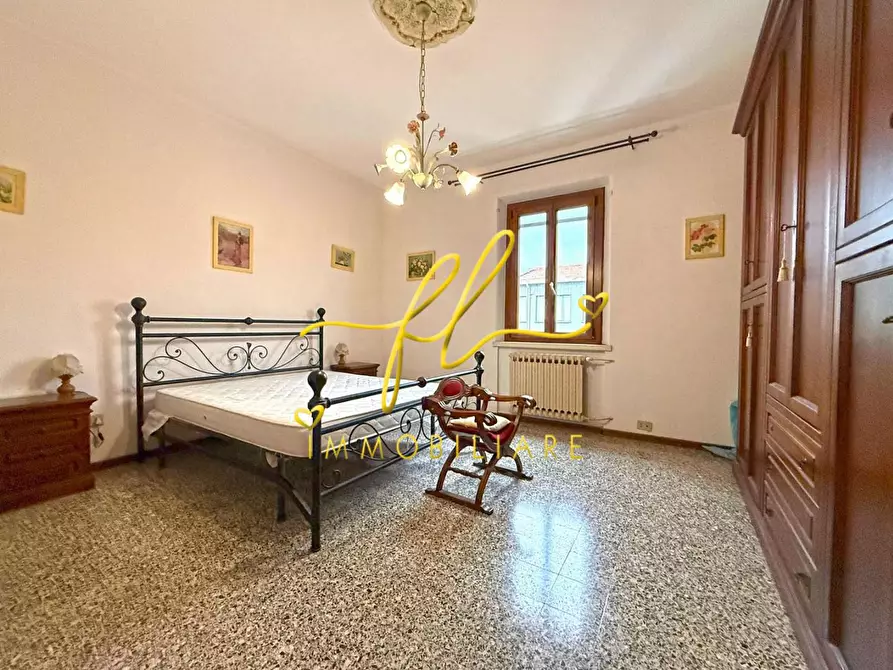 Immagine 8 di Appartamento in vendita  a Cecina