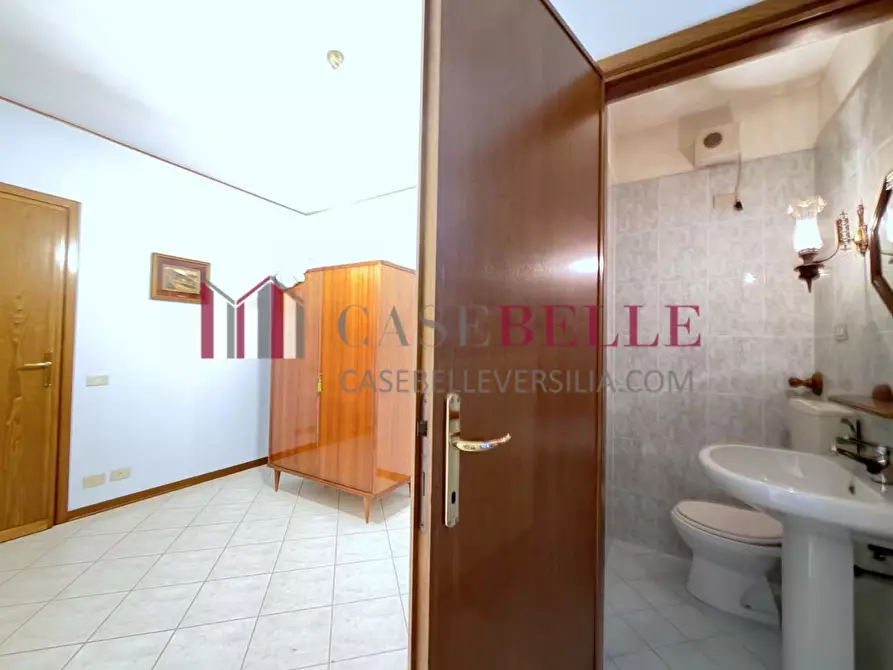 Immagine 29 di Terratetto in vendita  a Camaiore