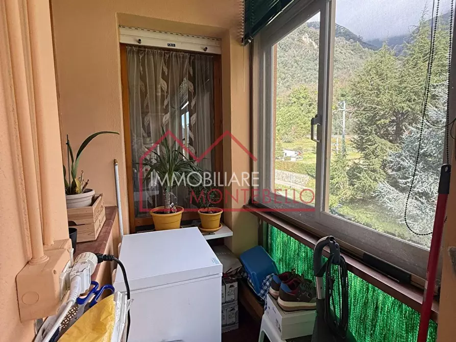 Immagine 9 di Appartamento in vendita  a Camaiore