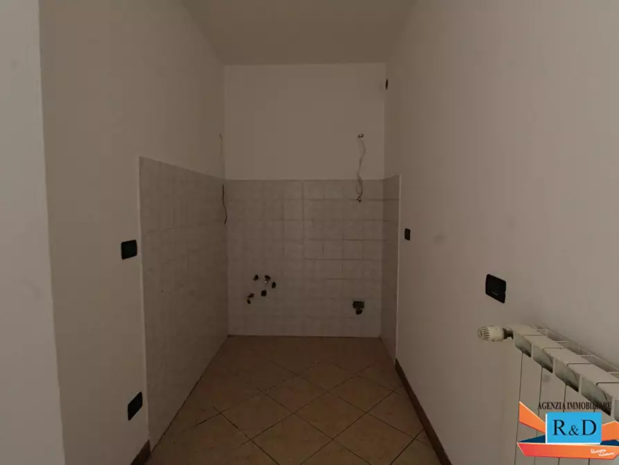 Immagine 10 di Appartamento in vendita  a Colle Di Val D'elsa