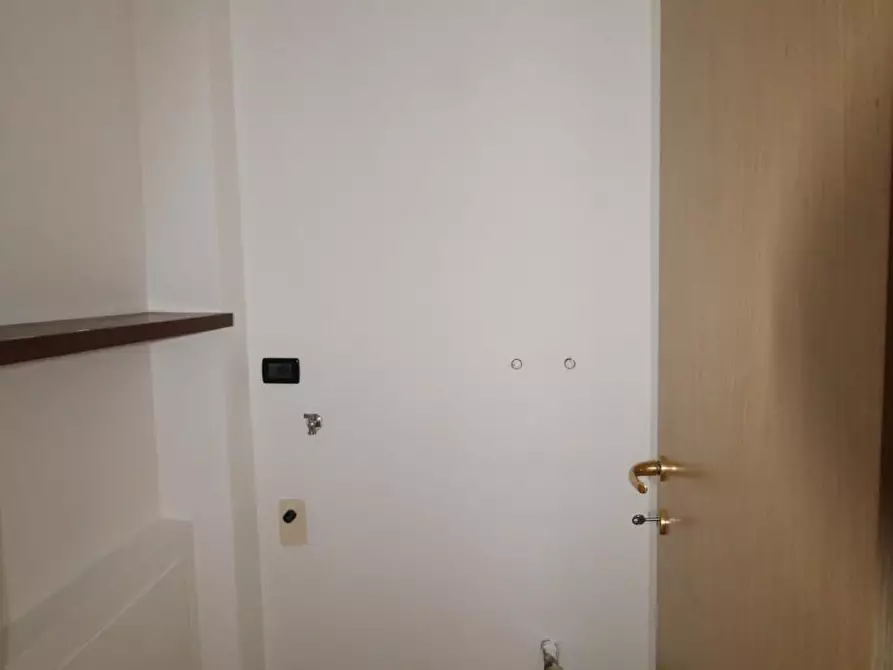 Immagine 13 di Appartamento in vendita  a Colle Di Val D'elsa