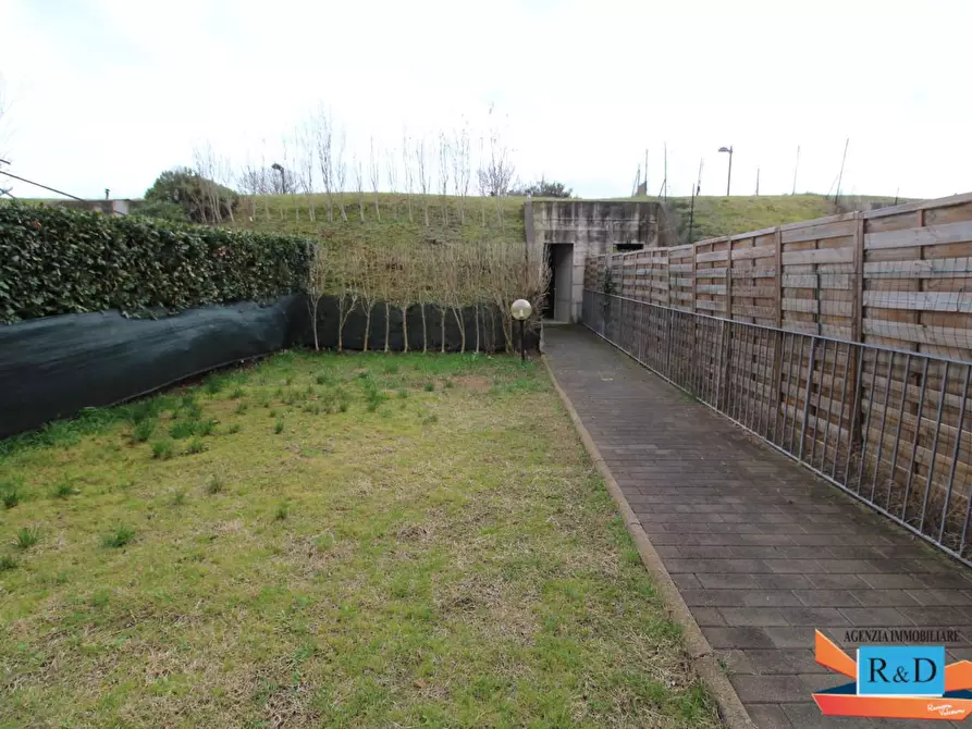 Immagine 1 di Appartamento in vendita  a Colle Di Val D'elsa