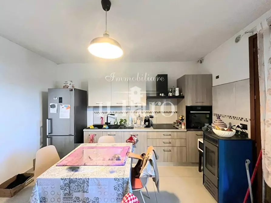 Immagine 5 di Appartamento in vendita  a Campi Bisenzio