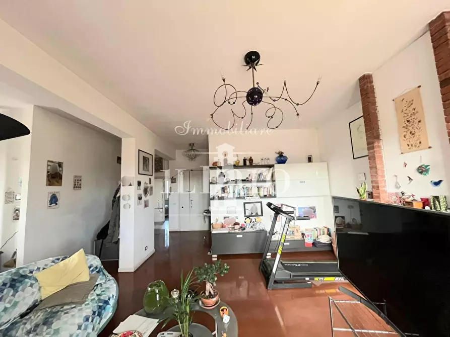 Immagine 3 di Appartamento in vendita  a Campi Bisenzio