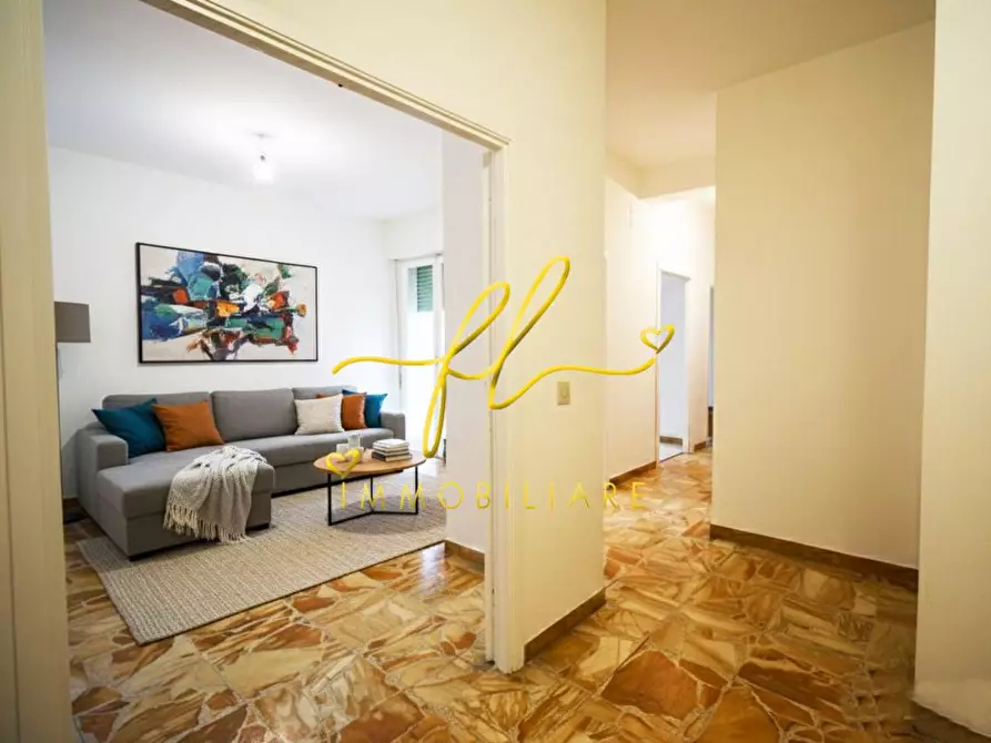 Immagine 2 di Appartamento in vendita  a Livorno