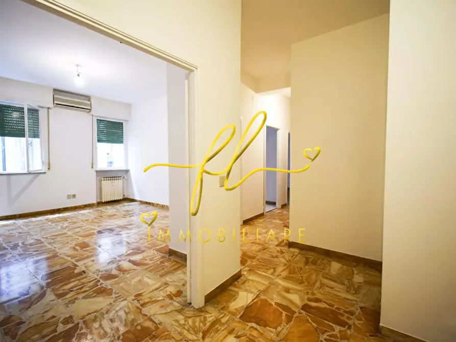 Immagine 14 di Appartamento in vendita  a Livorno