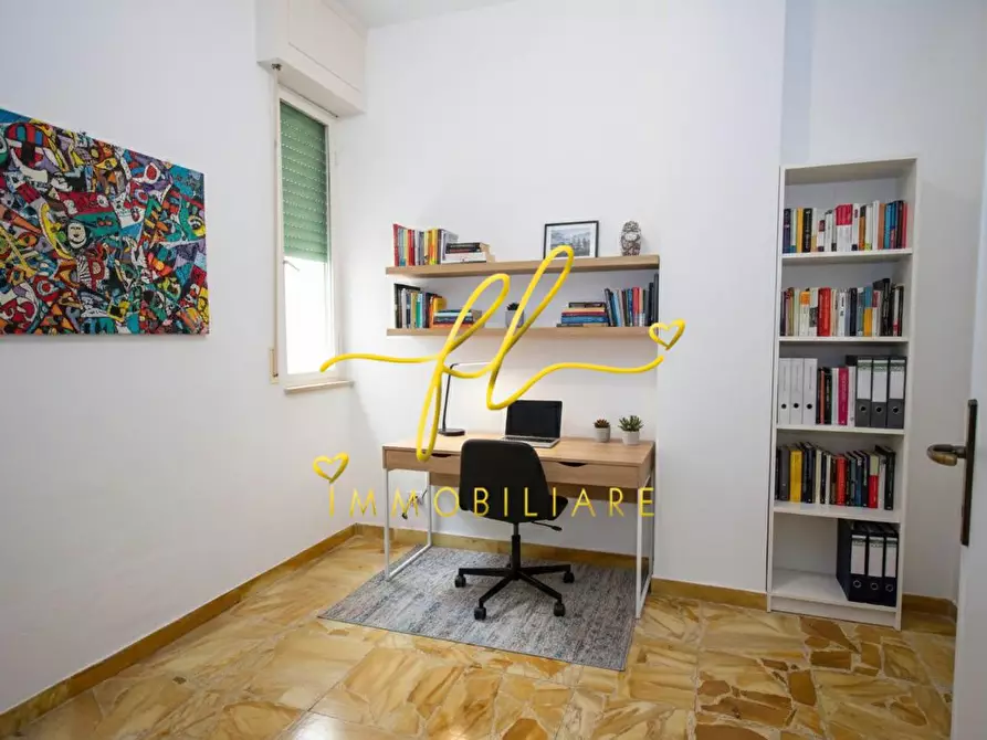 Immagine 7 di Appartamento in vendita  a Livorno