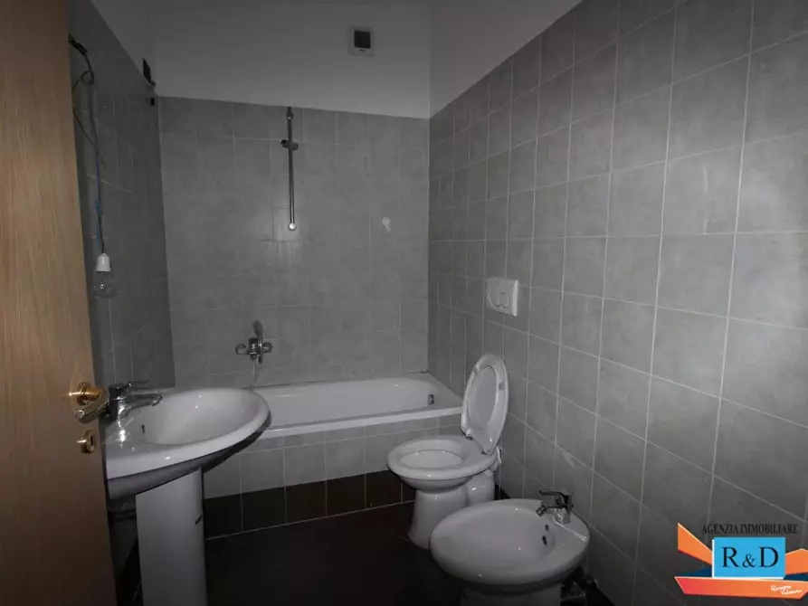 Immagine 14 di Appartamento in vendita  a Colle Di Val D'elsa