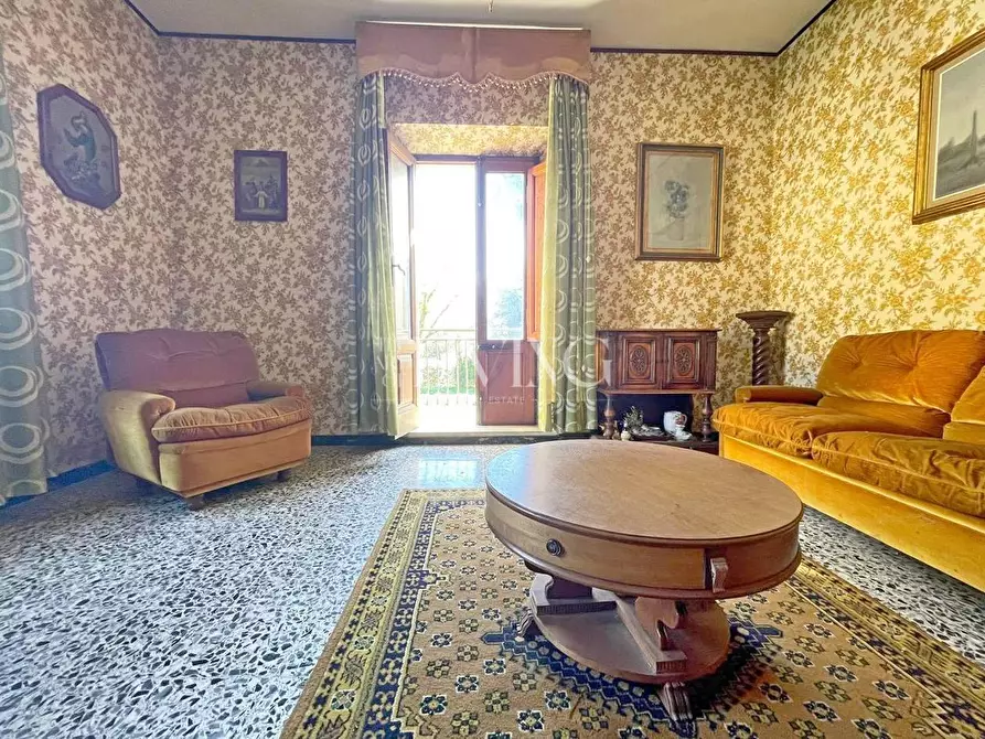 Immagine 14 di Villa in vendita  a Lucca