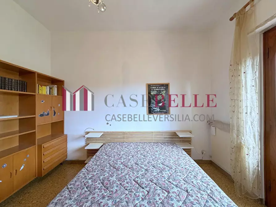 Immagine 38 di Casa indipendente in vendita  a Seravezza