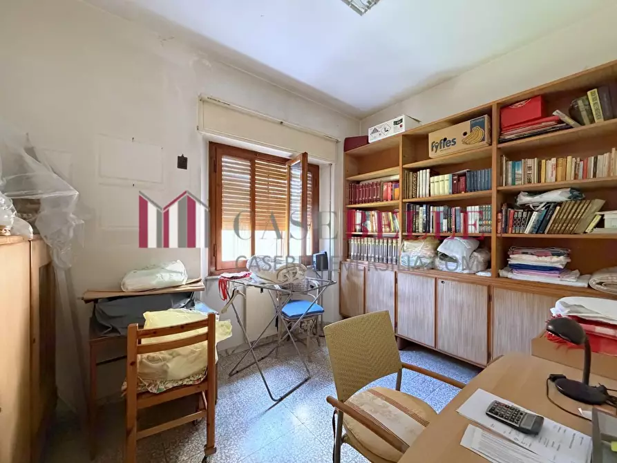 Immagine 13 di Casa indipendente in vendita  a Seravezza