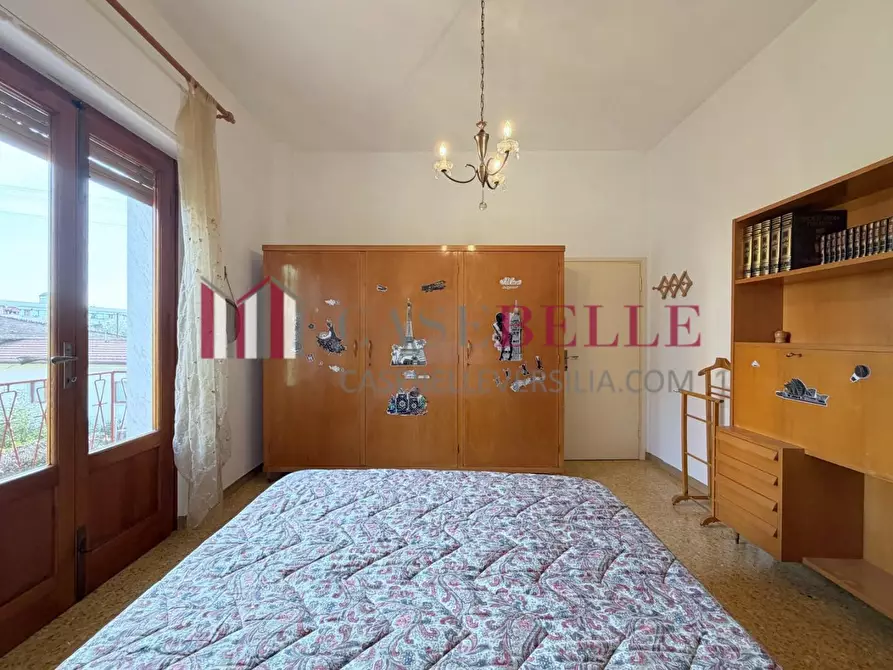 Immagine 37 di Casa indipendente in vendita  a Seravezza