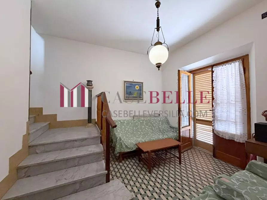 Immagine 16 di Casa indipendente in vendita  a Seravezza