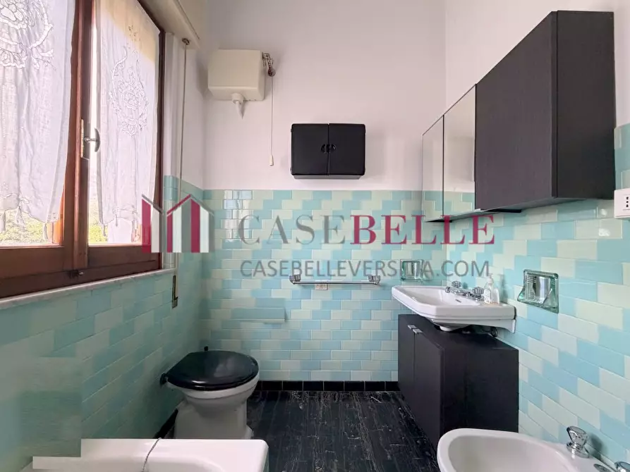 Immagine 42 di Casa indipendente in vendita  a Seravezza