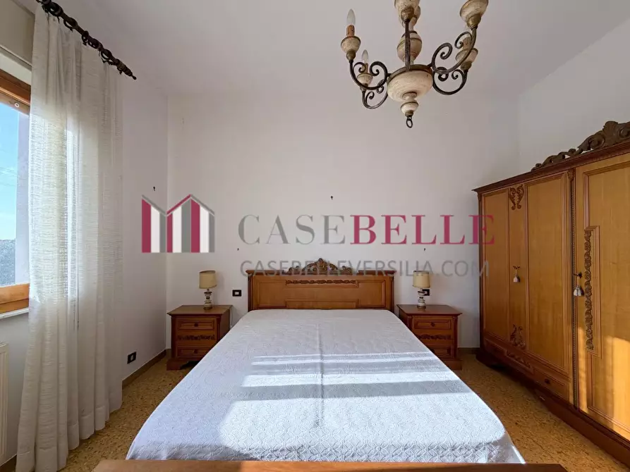 Immagine 22 di Casa indipendente in vendita  a Seravezza