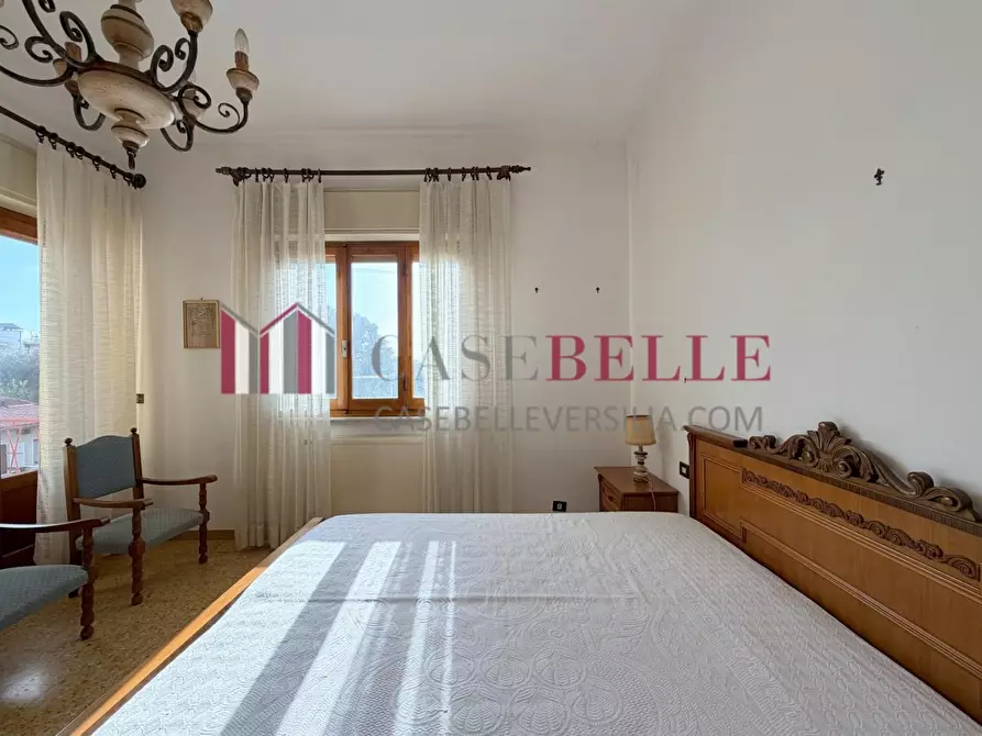 Immagine 25 di Casa indipendente in vendita  a Seravezza