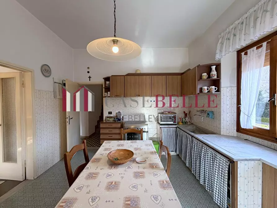 Immagine 3 di Casa indipendente in vendita  a Seravezza