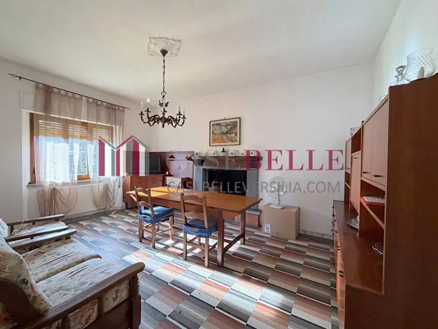 Immagine 5 di Casa indipendente in vendita  a Seravezza