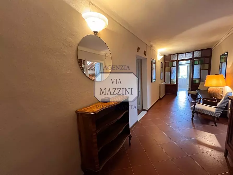 Immagine 3 di Appartamento in affitto  a Pietrasanta