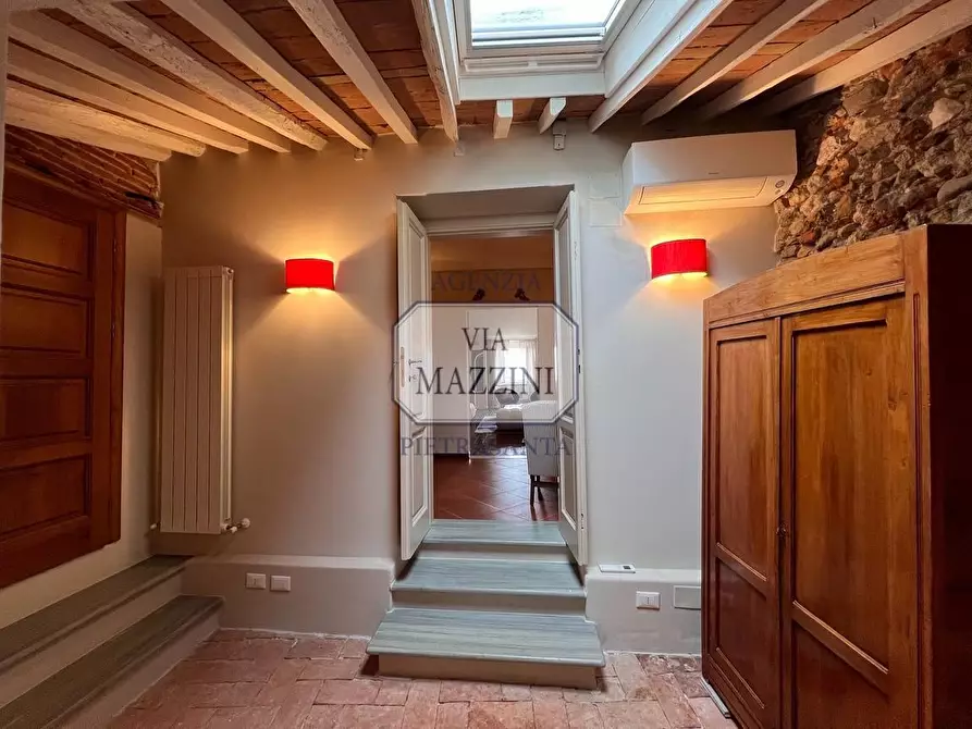 Immagine 10 di Appartamento in affitto  a Pietrasanta