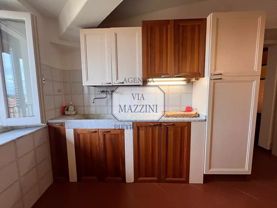 Immagine 24 di Appartamento in affitto  a Pietrasanta