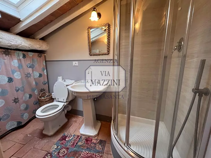 Immagine 13 di Appartamento in affitto  a Pietrasanta