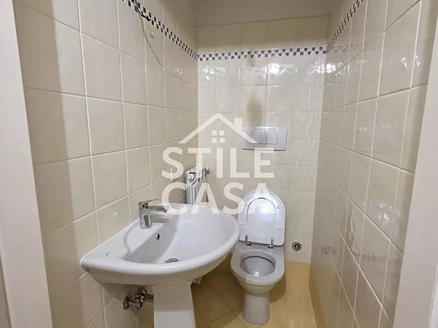 Immagine 22 di Appartamento in vendita  a Camaiore