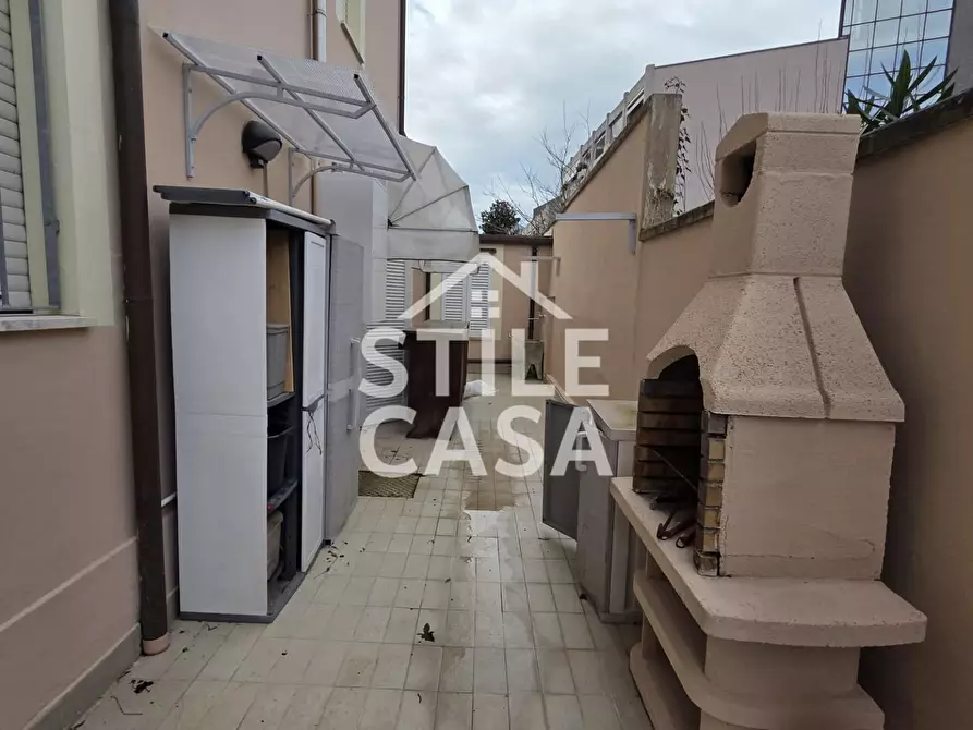 Immagine 23 di Appartamento in vendita  a Camaiore