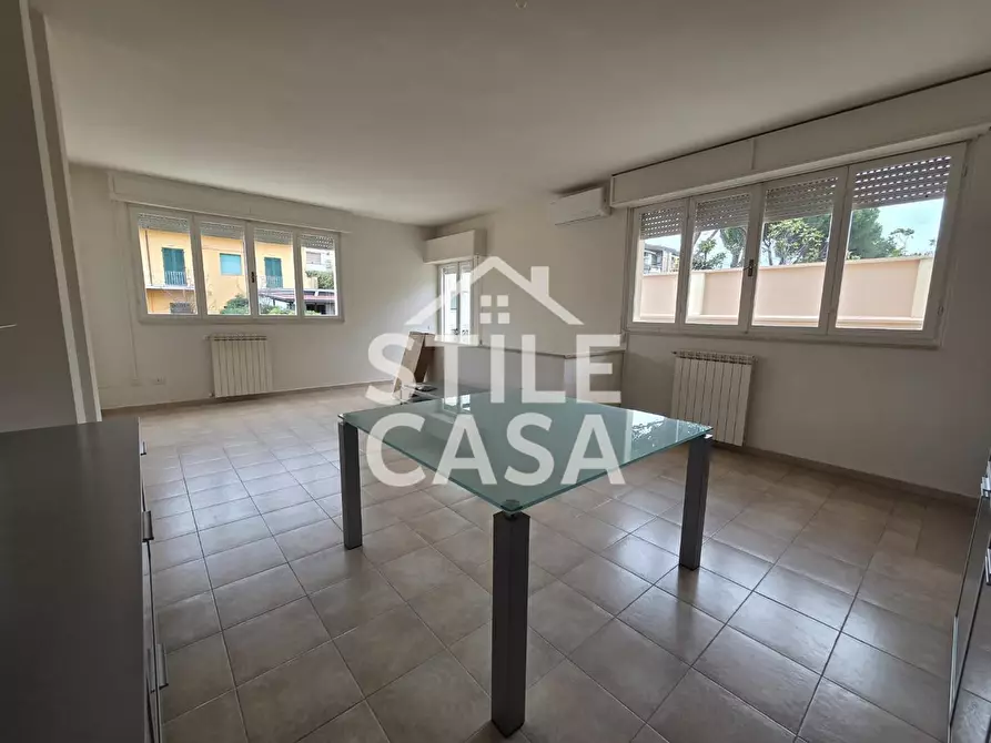 Immagine 31 di Appartamento in vendita  a Camaiore