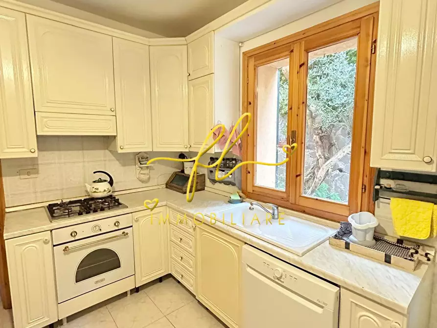 Immagine 6 di Appartamento in vendita  a Marciana