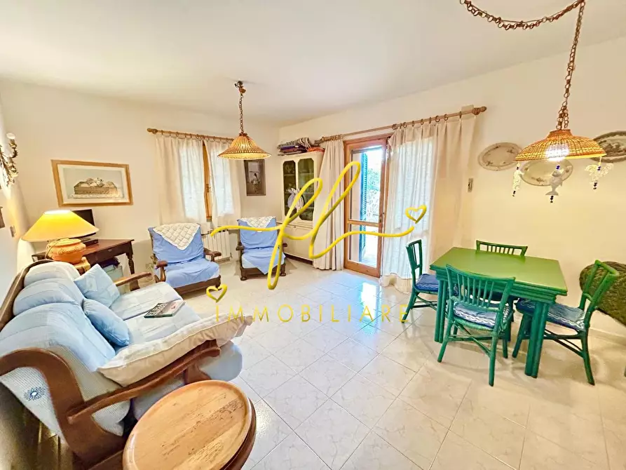 Immagine 3 di Appartamento in vendita  a Marciana