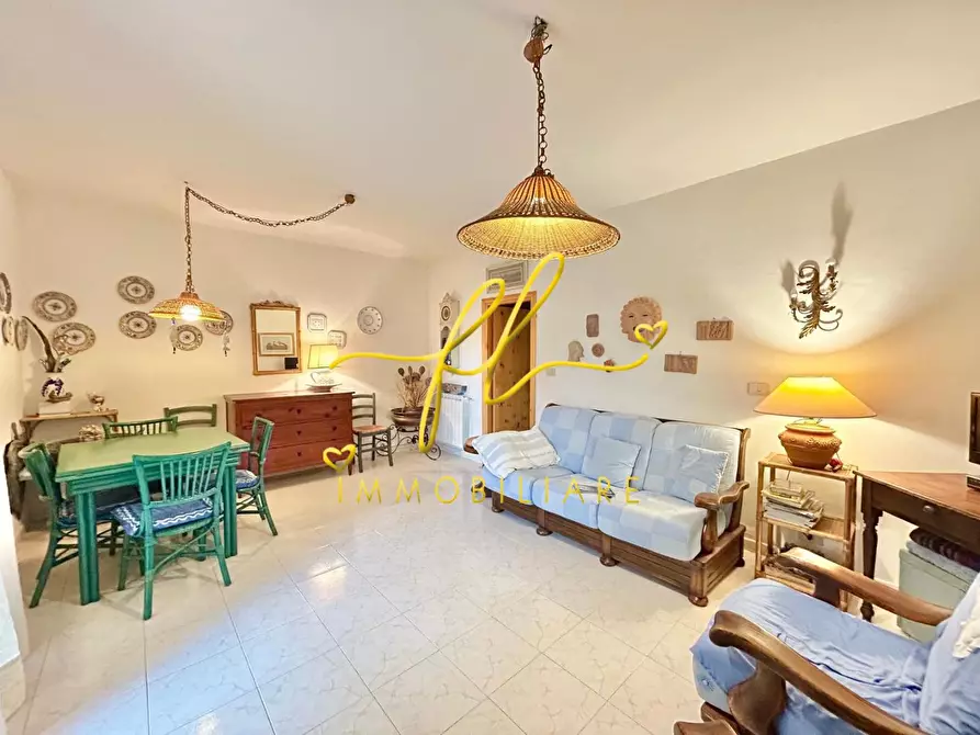 Immagine 1 di Appartamento in vendita  a Marciana