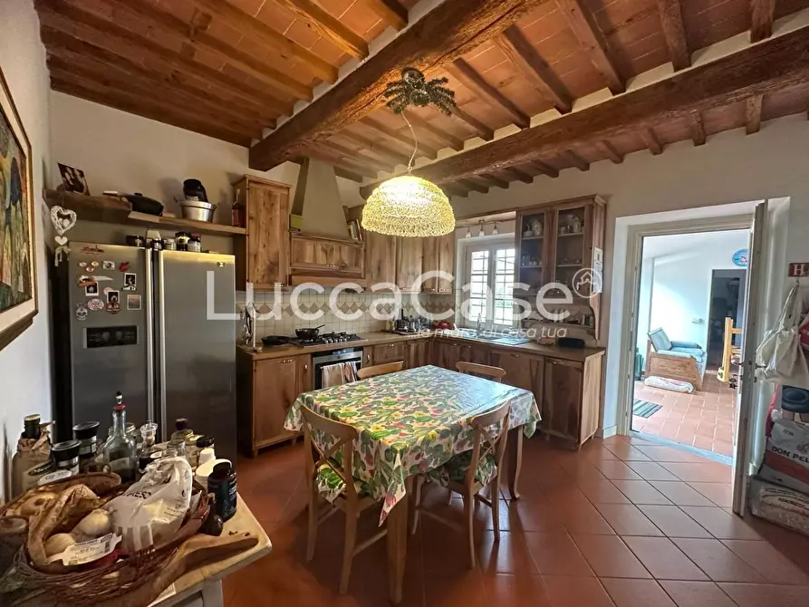 Immagine 4 di Casa indipendente in vendita  a Porcari