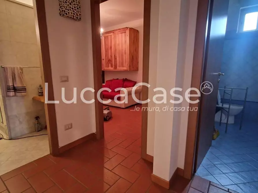 Immagine 10 di Casa indipendente in vendita  a Porcari