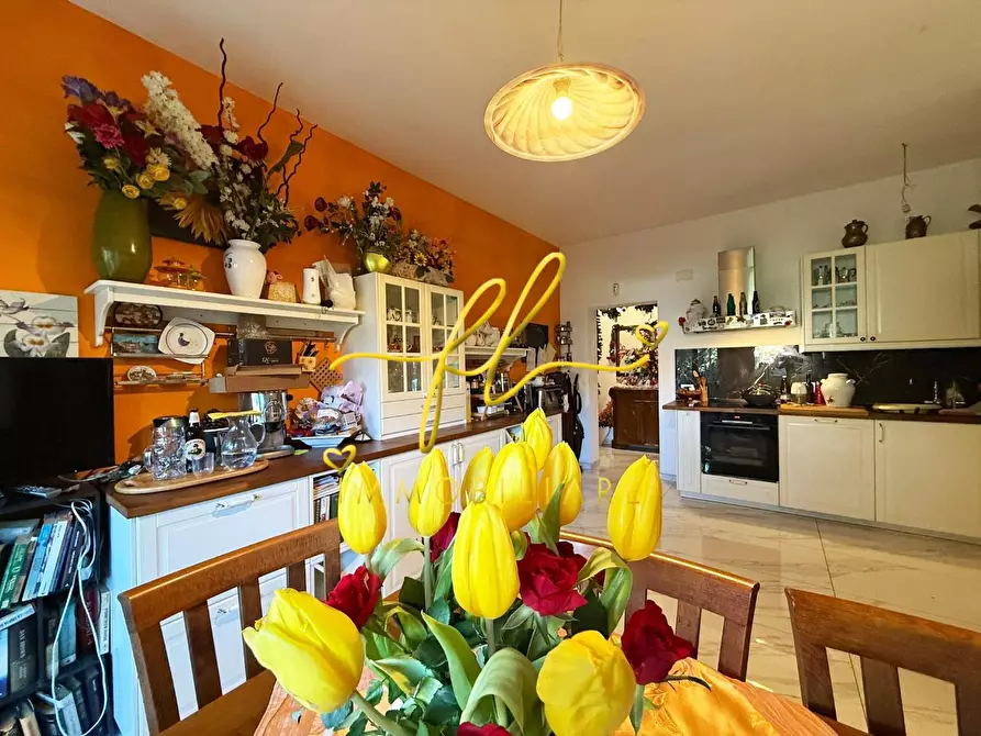 Immagine 13 di Appartamento in vendita  a Livorno