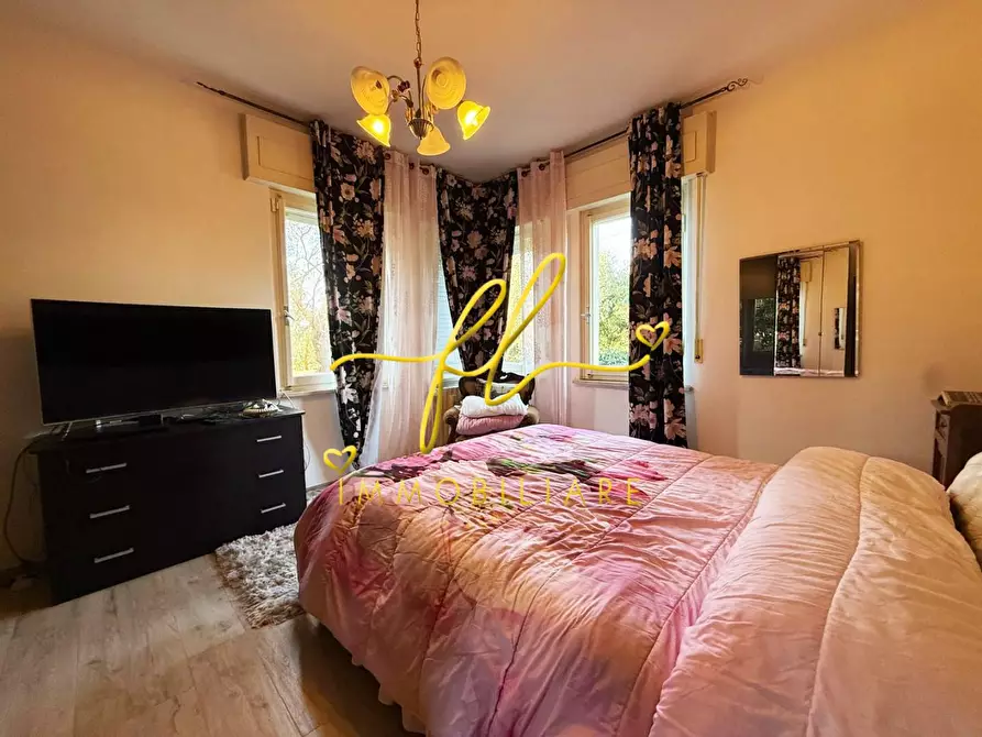 Immagine 20 di Appartamento in vendita  a Livorno