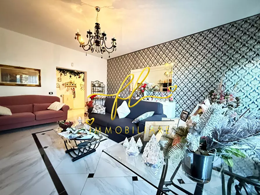 Immagine 7 di Appartamento in vendita  a Livorno