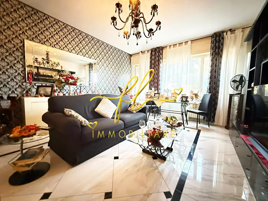 Immagine 1 di Appartamento in vendita  a Livorno