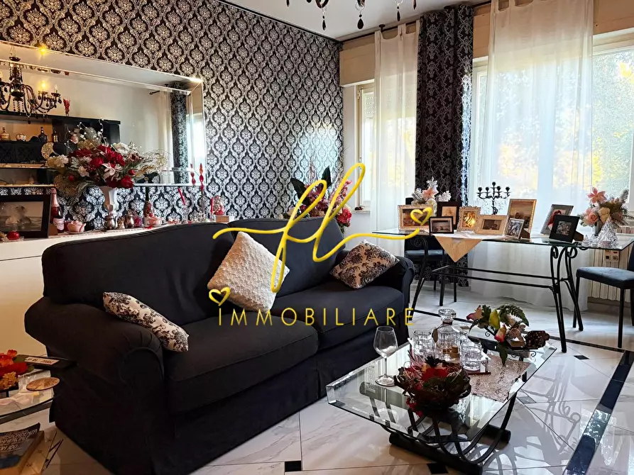 Immagine 2 di Appartamento in vendita  a Livorno